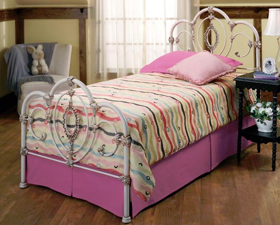 Hillsdale Furniture Victoria Twin Bed-0