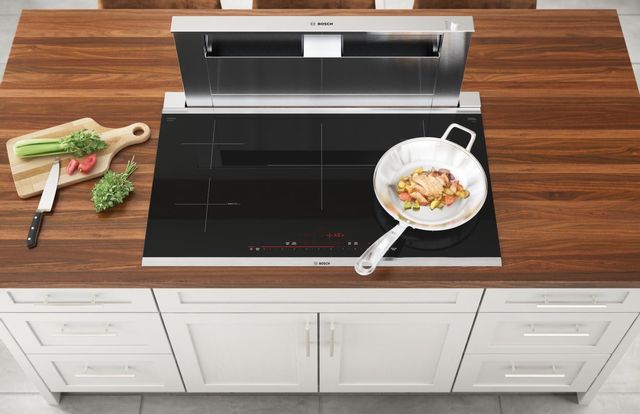 Bosch 800 Series 36" Black With Stainless Steel Frame Induction Cooktop 1