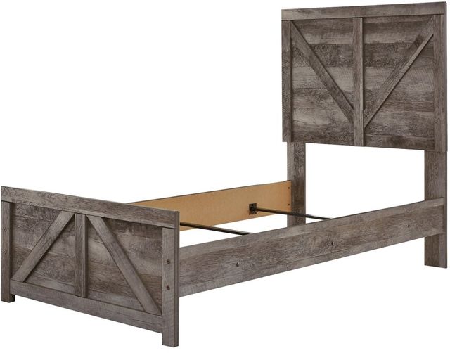 Signature Design by Ashley® Wynnlow Gray Queen Crossbuck Panel Bed 9