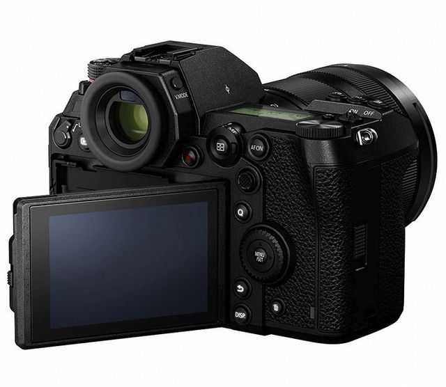 Panasonic® LUMIX S1 24.2MP Digital Mirrorless Camera Body 8