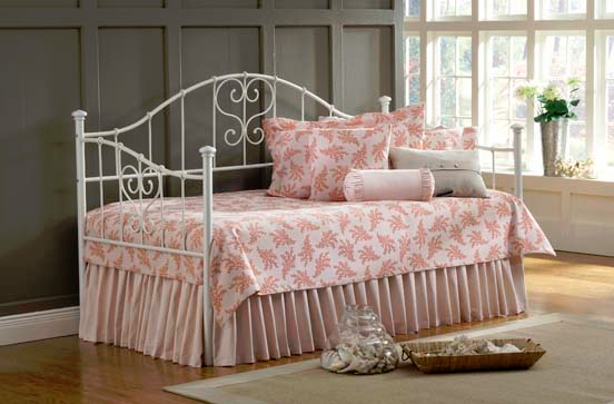 Hillsdale Furniture Lucy Twin Daybed