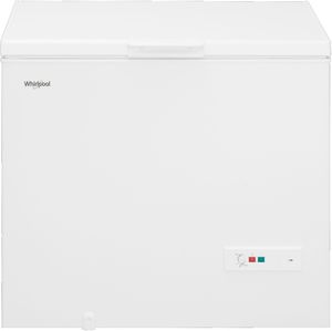 GE Garage Ready 10.7-cu ft Manual Defrost Chest Freezer (White) in the Chest  Freezers department at