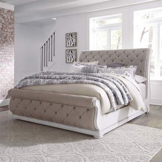 Liberty Magnolia Manor Queen Upholstered Sleigh Bed
