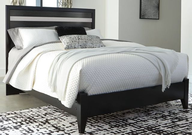 Signature Design by Ashley® Starberry Black King Panel Bed-2