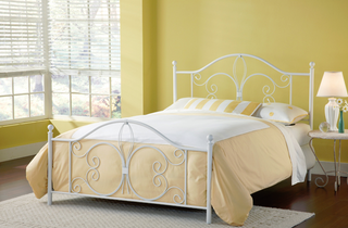 Hillsdale Furniture Ruby Full Bed