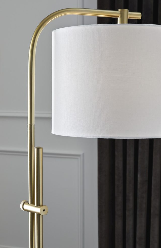 Signature Design by Ashley® Baronvale Brass Metal Floor Lamp-1
