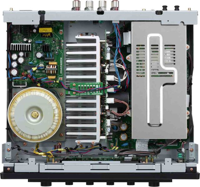 Marantz® MODEL 40N Black Integrated Amplifier 3