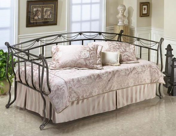Hillsdale Furniture Camelot Daybed 0