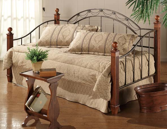 Hillsdale Furniture Camelot Daybed 1