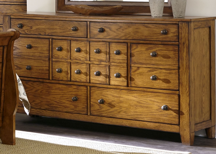 Liberty Furniture Grandpas Cabin Aged Oak Dresser