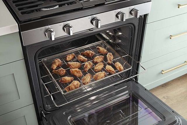 Whirlpool® 30" Black Freestanding Gas Range with 5-in-1 Air Fry Oven 7