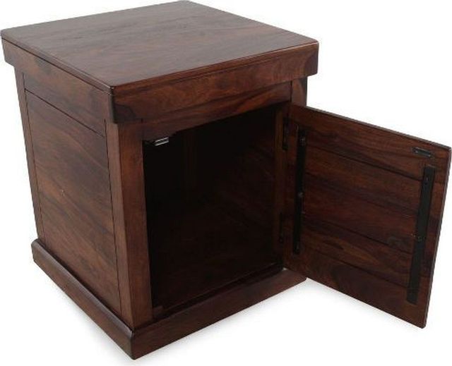 Signature Design by Ashley® Holifern Warm Brown End Table 1