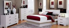 Coaster® Jessica 5-Piece White Queen Panel Bedroom Set with Nightstand Panels