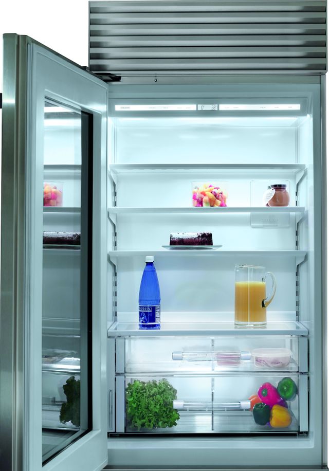 Sub-Zero® 17.3 Cu. Ft. Overlay Built In Bottom Freezer Refrigerator 9