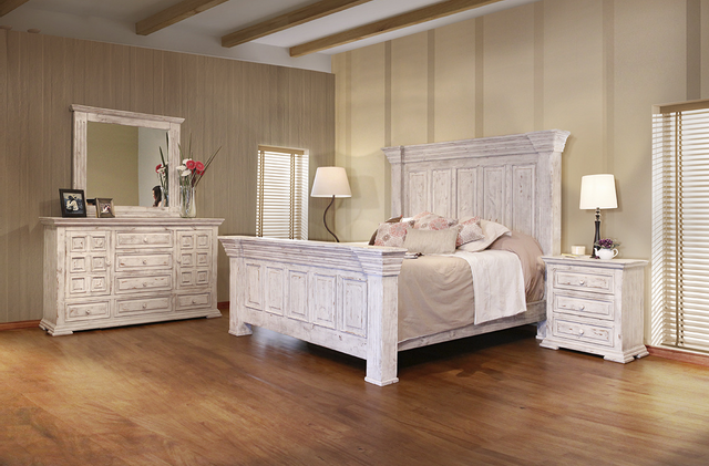 International Furniture Direct Terra 4-Piece White Eastern King Bedroom Set