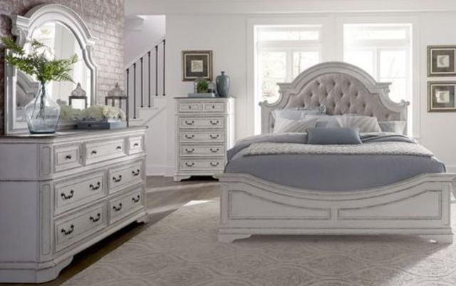 Liberty Magnolia Manor 4-Piece Antique White King Bedroom Set