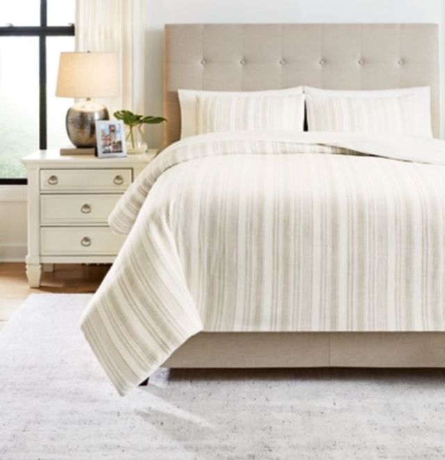 Signature Design by Ashley® Reidler Ivory and Taupe King Comforter Set-2