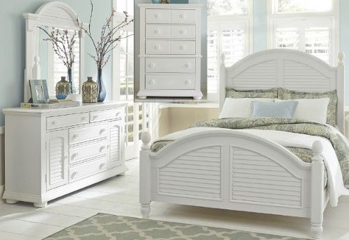 Liberty Summer House l 4-Piece Oyster White Queen Poster Bedroom Set-0
