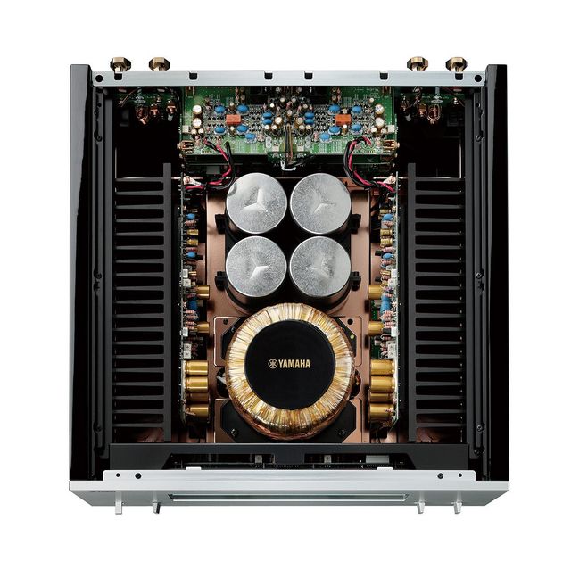 Yamaha M-5000 Reference Power Amplifier 3