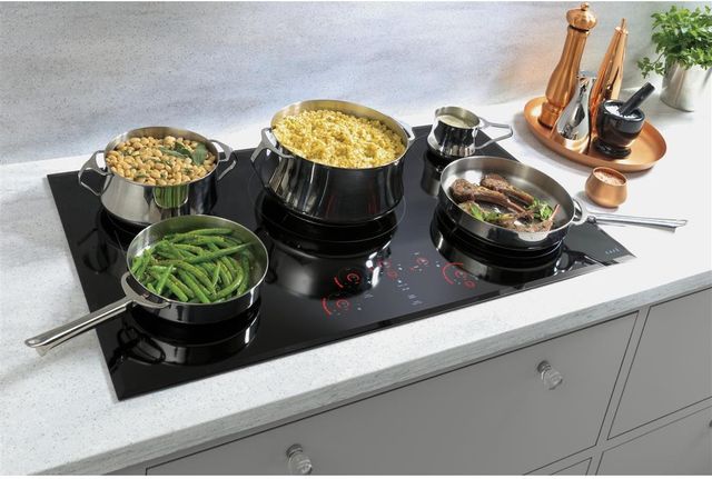 Café™ 30" Stainless Steel Built in Electric Cooktop 7