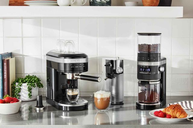 KitchenAid® Onyx Black Semi-Automatic Espresso Machine 7