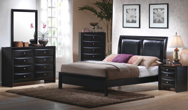Coaster® Briana Black Queen Upholstered Panel Bed 1