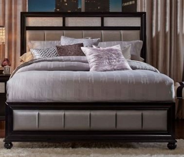 Coaster® Barzini Black and Grey King Upholstered Bed 1