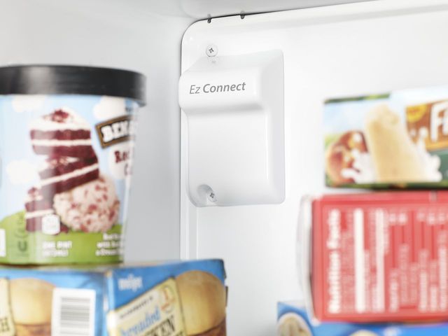 Réfrigérateur à congélateur supérieur de 33 po Whirlpool® de 21,3 pi³ - Acier inoxydable monochromatique 8