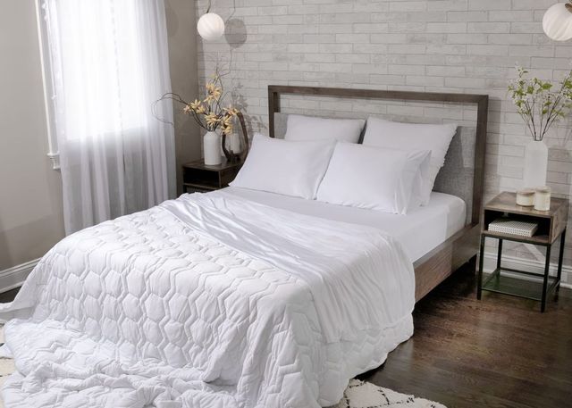 Bedgear® Dri-Tec® Performance Bright White Sheet Set 10