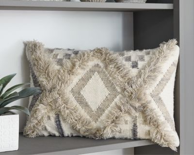 Signature Design by Ashley® Liviah 4-Piece Natural Pillows-1