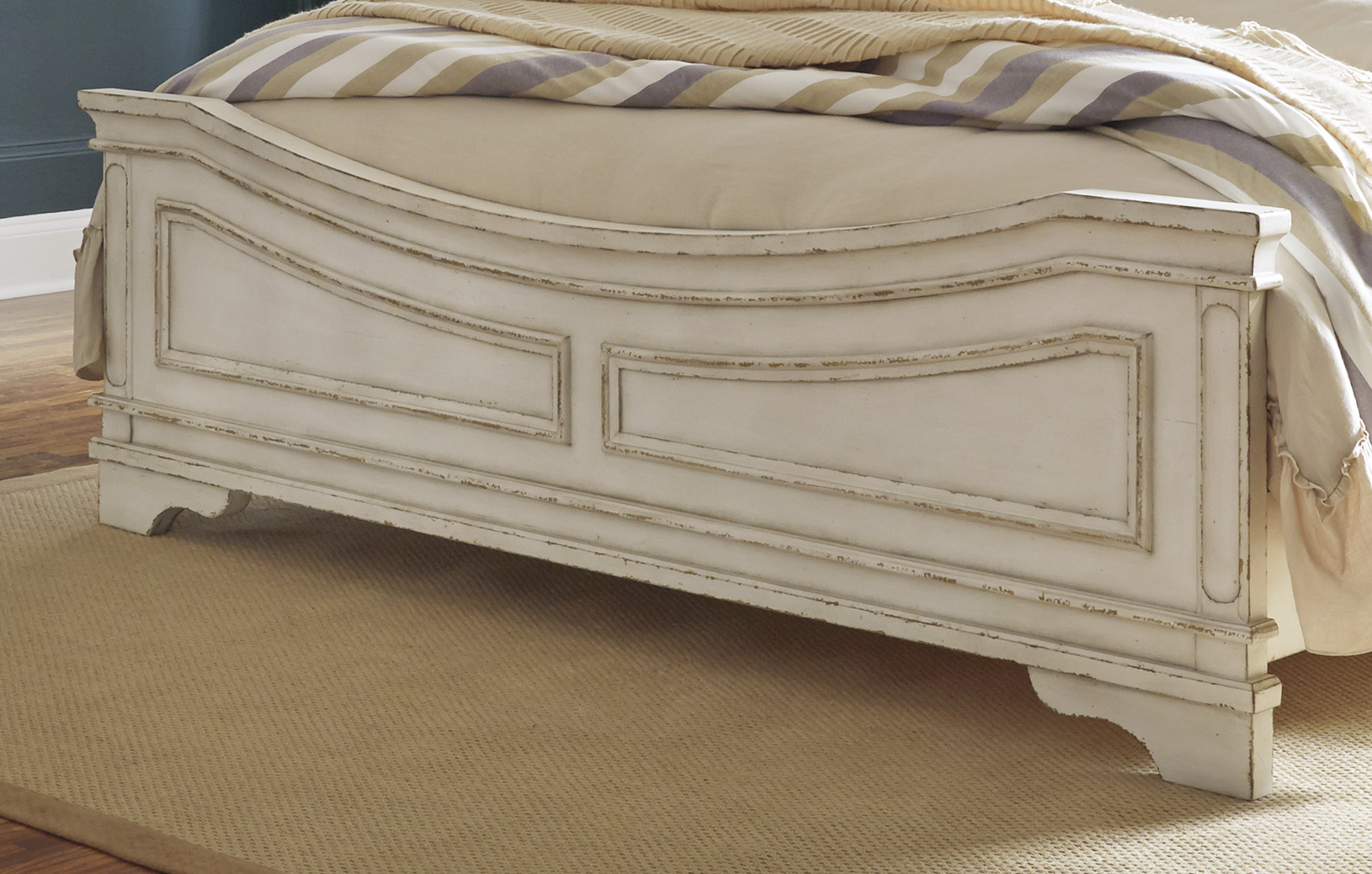 Signature Design By Ashley® Realyn Chipped White King Upholstered Panel ...