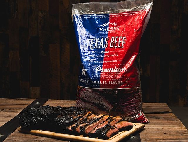 Traeger® Texas Beef Blend Wood Pellets 1