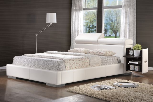 Coaster® Maxine White Queen Upholstered Bed 2