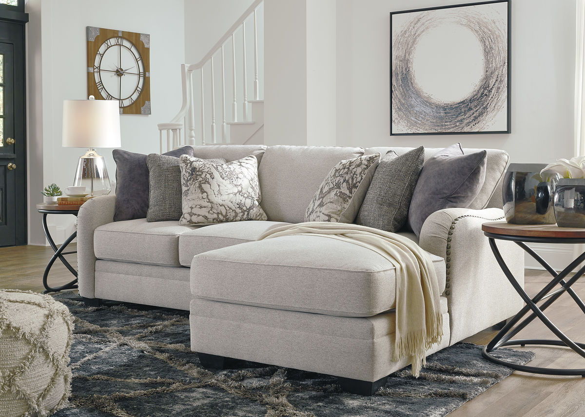 Benchcraft® Dellara Chalk 3-Piece Sectional with Chaise