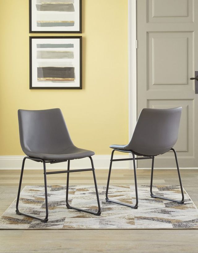 Signature Design by Ashley® Centiar Gray Dining Side Chair 5