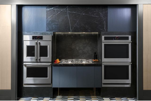 Monogram® Statement Collection 30" Stainless Steel Electric Built In Double Oven 5