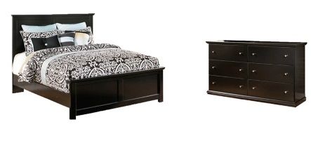 Signature Design by Ashley® Maribel 2-Piece Black King Panel Bed Set