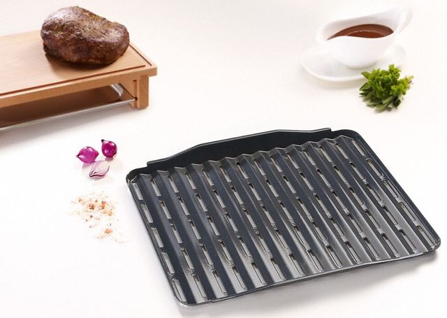 Miele Broiling and Roasting Insert-1