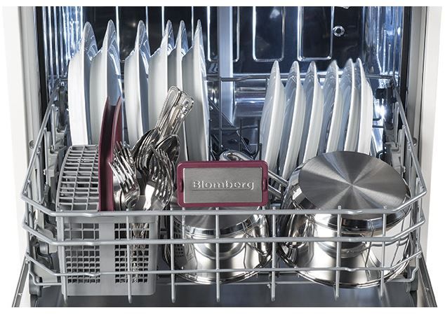 Lave-vaisselle encastré Blomberg® de 24 po - Acier inoxydable 1