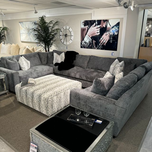 Mansion 3 Piece Sectional-0