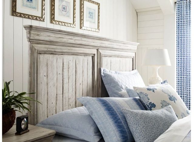 Kincaid® Selwyn Cottage White Carlisle King Panel Bed-1