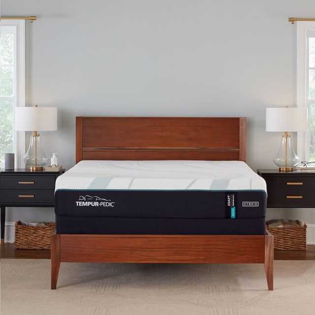 TEMPUR-Adapt 11 Medium Hybrid Mattress- Queen