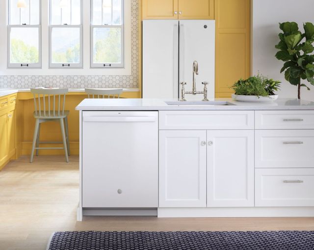 GE® 24" White Built-In Dishwasher 7