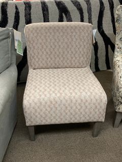 Best Home Furnishings® Rolan Indigo/Espresso Chair