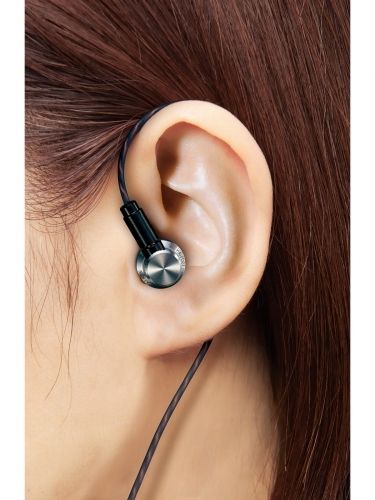 JVC Metal In-Ear Headphone 12