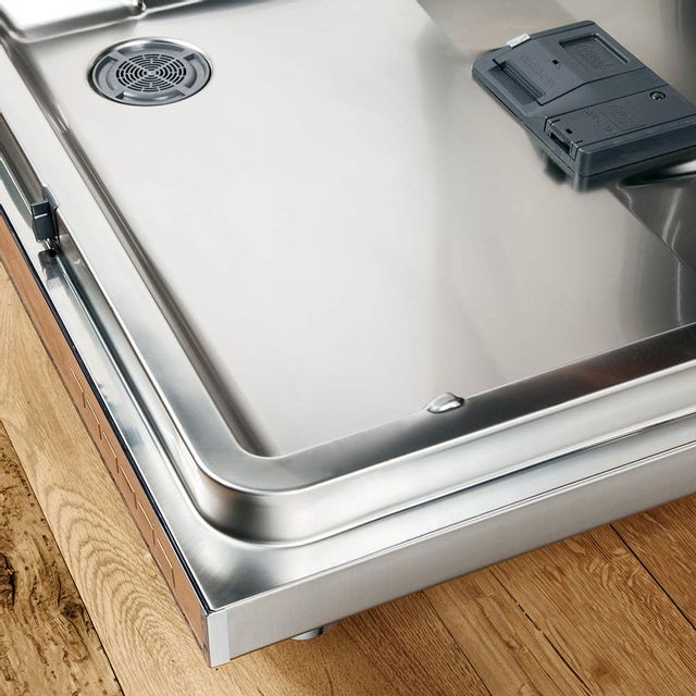 GE® 24" White Built In Dishwasher 10