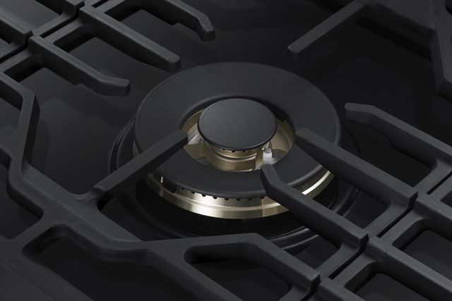 Samsung 30" Fingerprint Resistant Black Stainless Steel Gas Cooktop 3