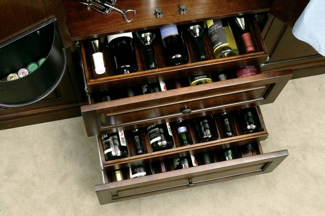 Howard Miller® Bar Devino II Cherry Bordeaux Wine & Bar Console 3