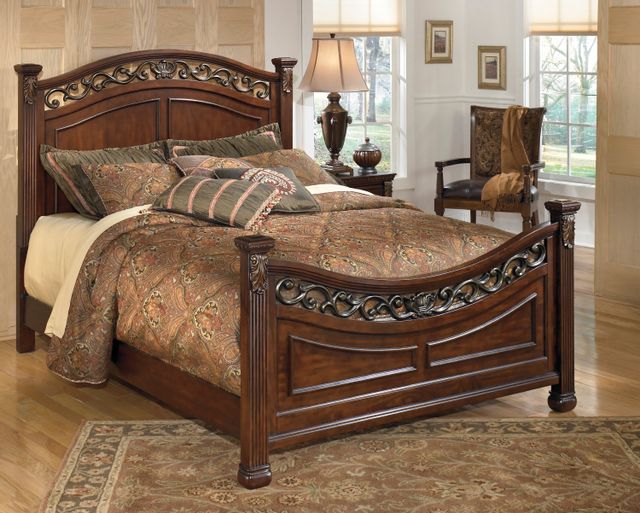 Tête de lit à panneaux grand grand Leahlyn, brun, Signature Design by Ashley® 2