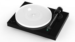 Pro-Ject High Gloss Black Turntable
